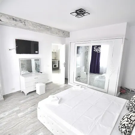 Casa Roma Πανσιόν 3*